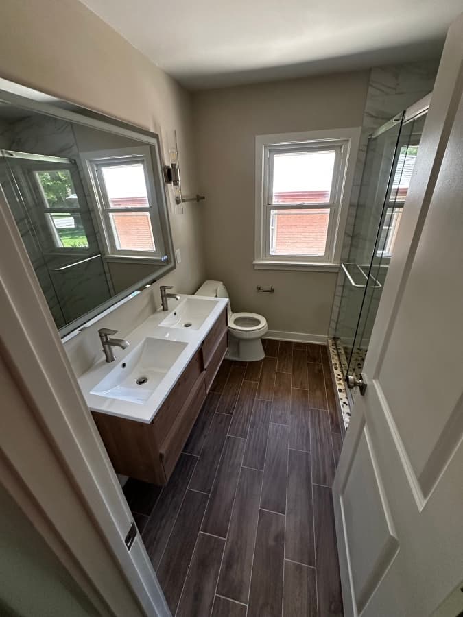 Bathroom Remodeling project photo