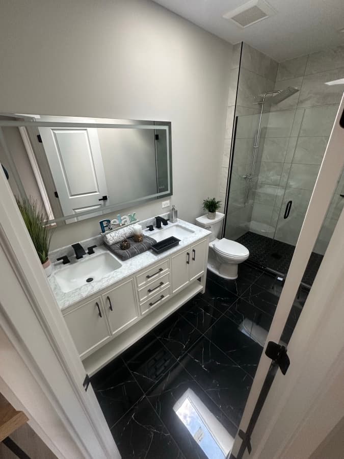 Bathroom Remodeling project photo